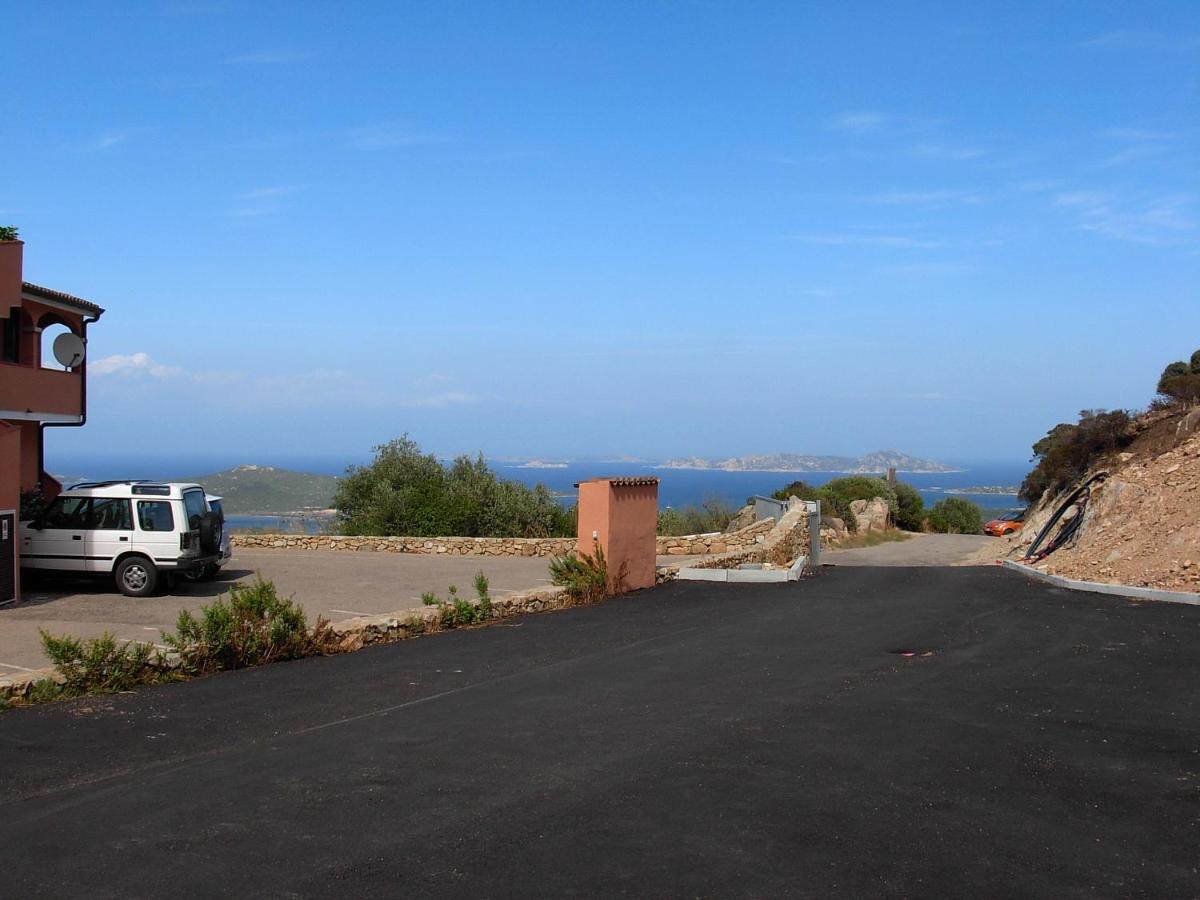 Il Poggio Apartment San Pasquale Bagian luar foto